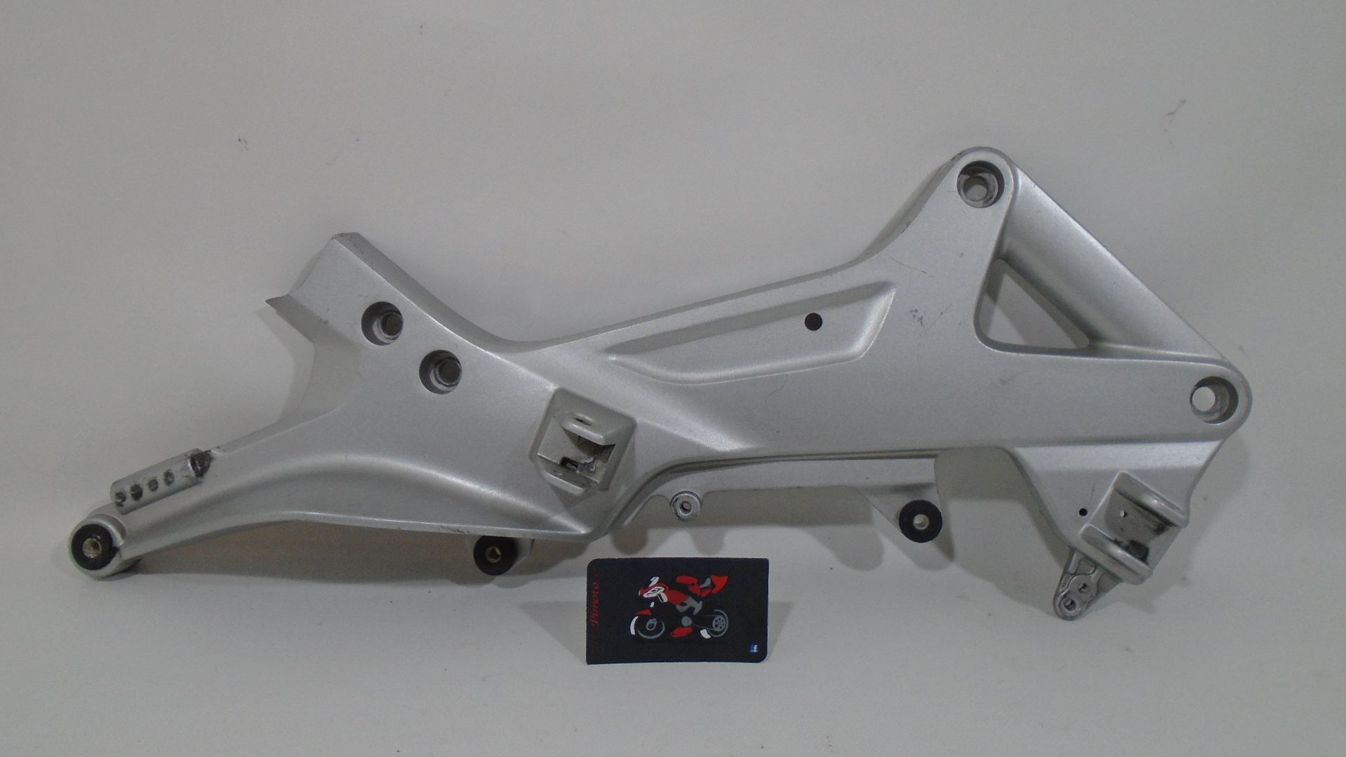 SOPORTE ESTRIBERA DERECHA HONDA PAN EUROPEAN (ST 1300)